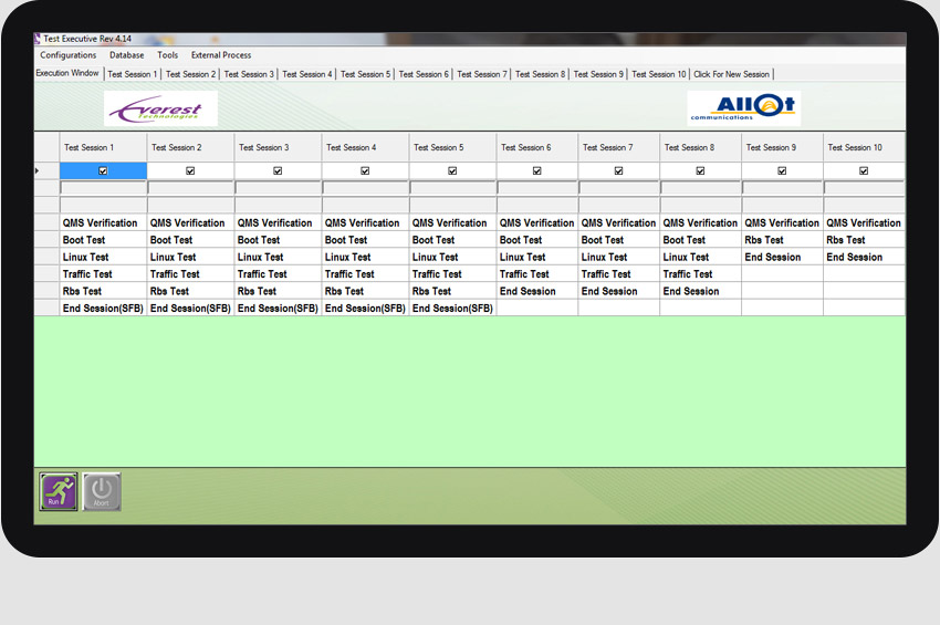 התוכנה יכולה להריץ 10 UUT בו זמנית.